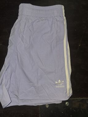 adidas Men’s Lavender 3-Stripes Athletic Sprinter Shorts Med NWT